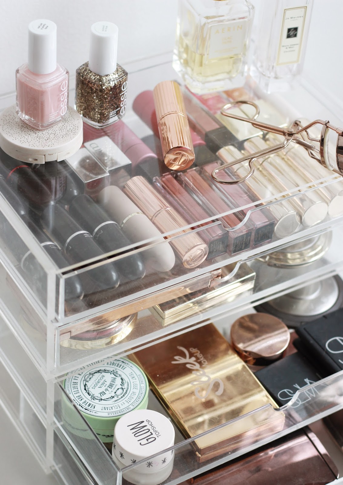 MUJI, Makeup Organization with Clear Acrylic Storage: Review