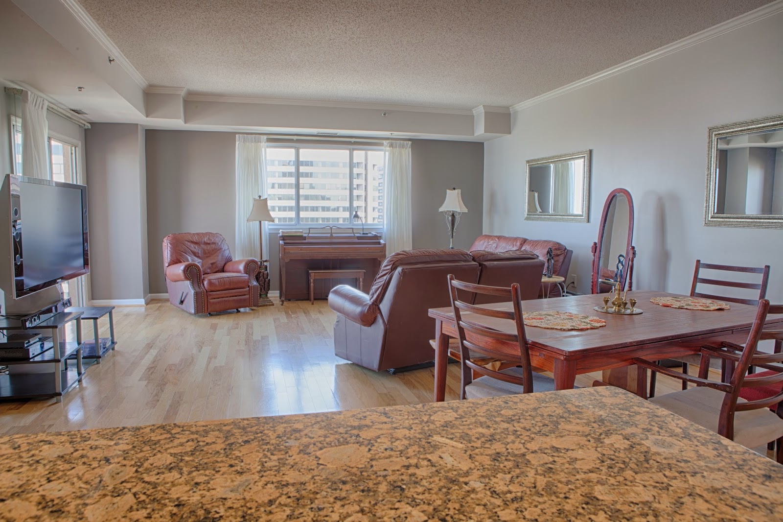 Open House Saturday MLS AR8603939 1211 S. Eads Arlington, VA