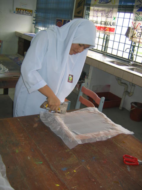 Seni Reka Tanda SMKSI: Cetakan Skrin