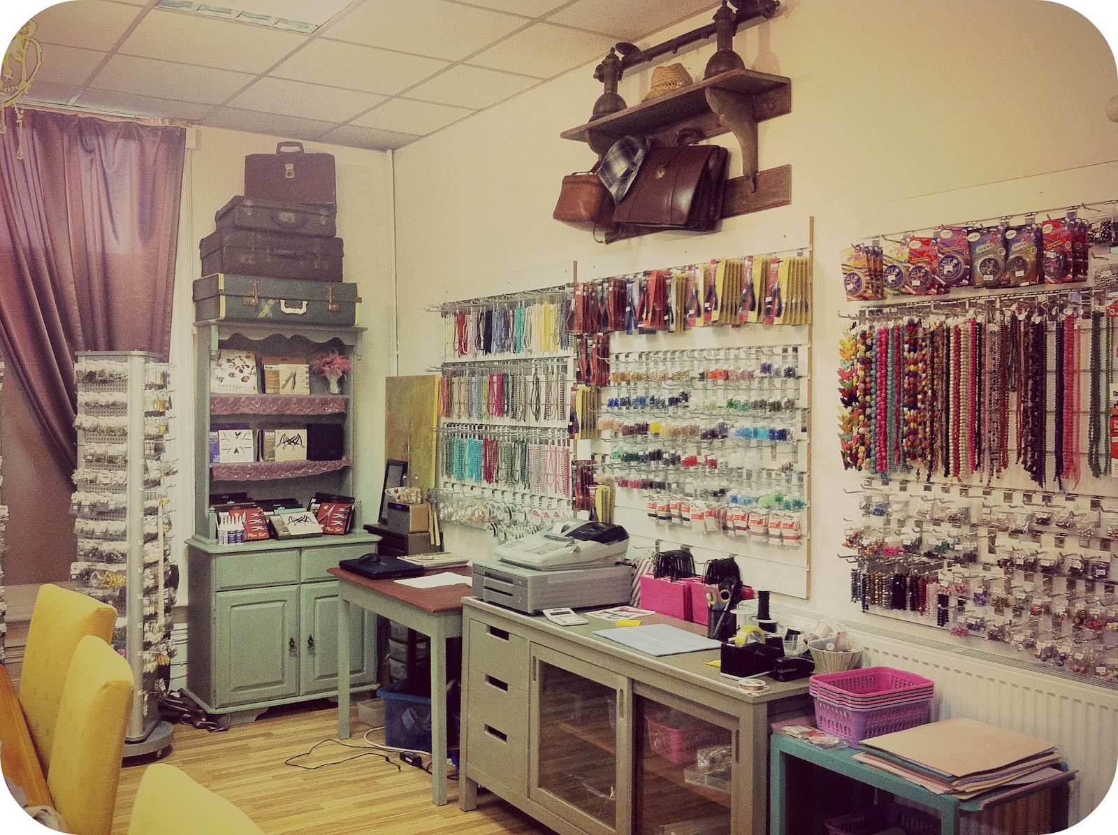 Art Bead Scene Blog: Sharing your jewellery making skills: Teaching