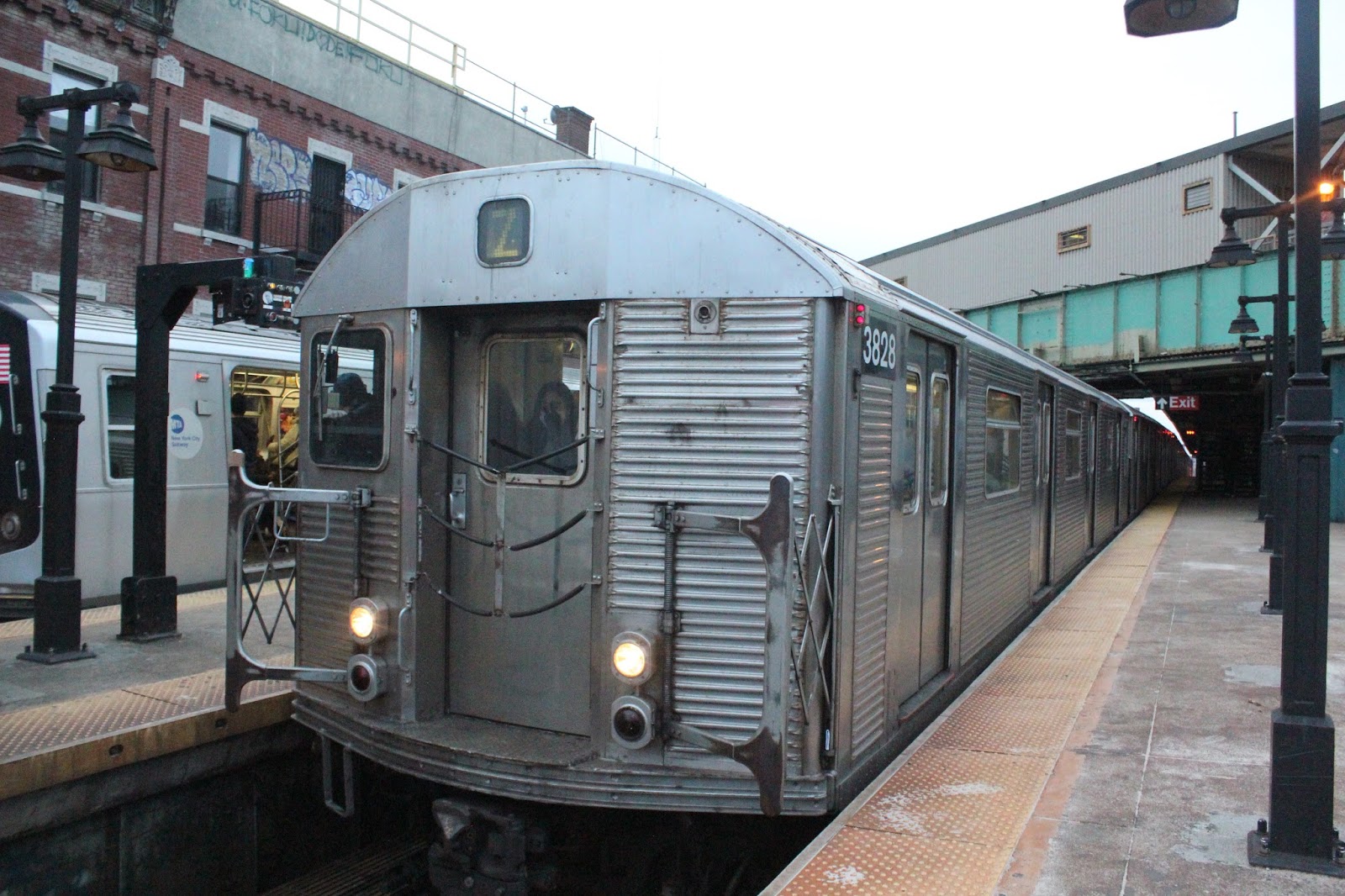 The Metropolis Commuter The Oldest Subway Cars In The