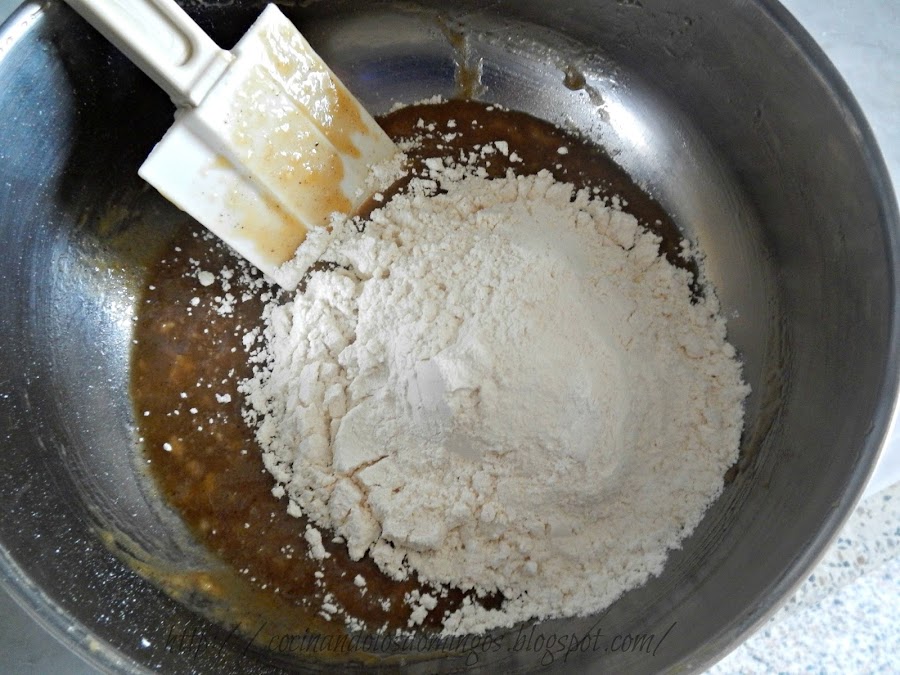 Budín vegano de banano