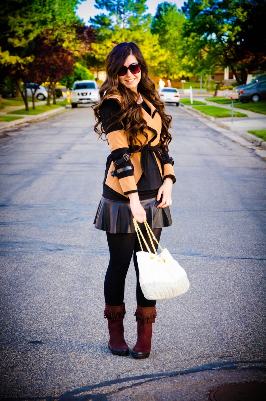 coffee and black coat, coat, asian coat, dav booties, pretty boots, fall fashion, leather pleated skirt, short skirt, cute,