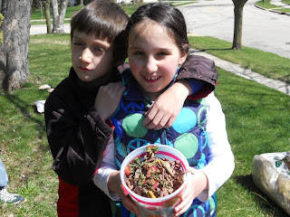 Learning Out Loud: Worm Tunnel