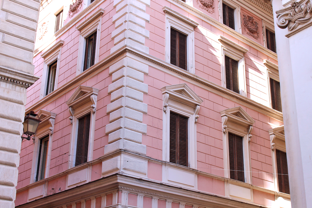Pretty pink buildings, Rome - style & travel blog