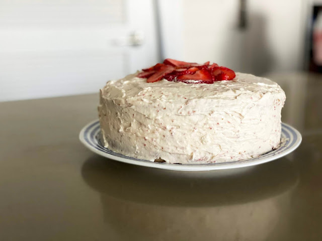 Recipe for Strawberry Cake by freshfromthe.com.