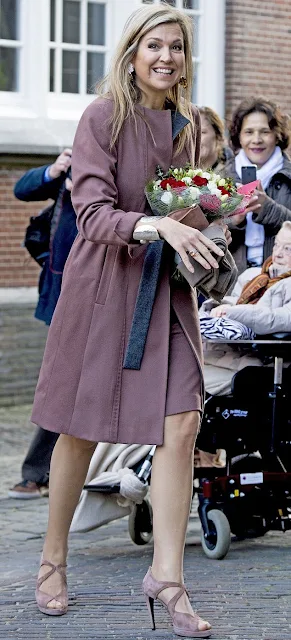 Queen Maxima of The Netherlands visit debt relief Buddy Netherlands (SchuldHulpMaatje Nederland), a national organization that helps people who have got into financial trouble