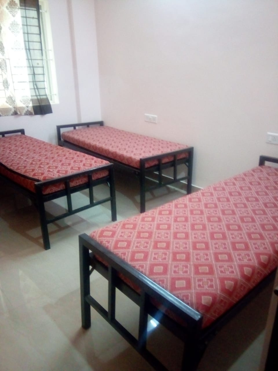 pg in bangalore, paying guest in bangalore, pgs in bangalore, pg near bangalore, luxury pg in bangalore, luxury pgs in bangalore, best pg in bangalore, executive pg in bangalore, posh pg in bangalore, mens pg in bangalore