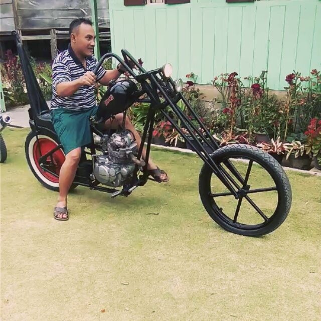 Gambar Motor Moge & Jadul Di Modifikasi Terbaru Dan Hasilnya Keren gambar motor astrea, gambar motor antik cb, gambar motor adventure trail
