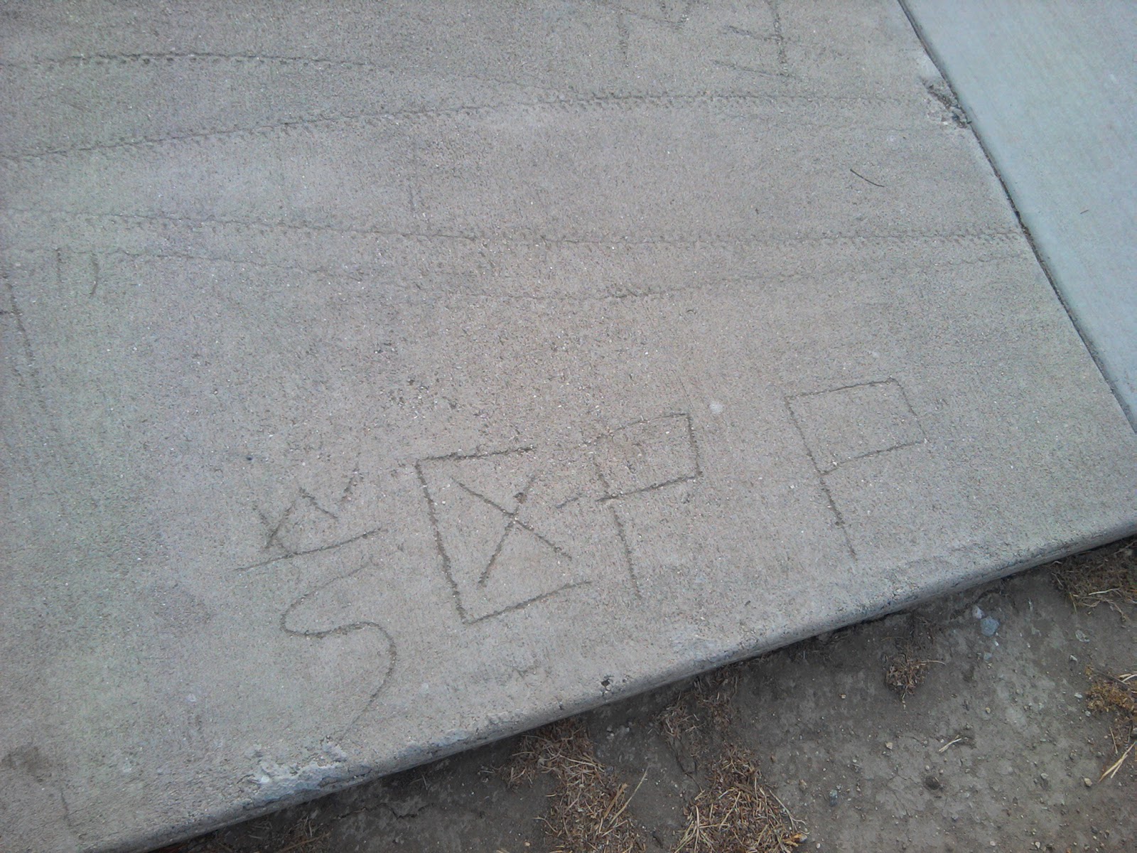 campanella park piru ( sidewalk )