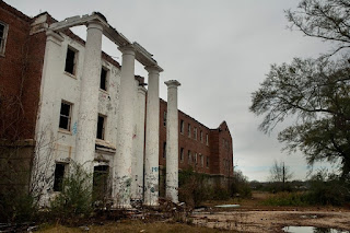 An image of Jemison Center or Old Bryce Hospital in Northport, AL structure