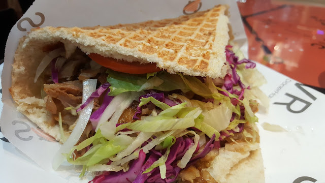 food blogger dubai classic donner kebab