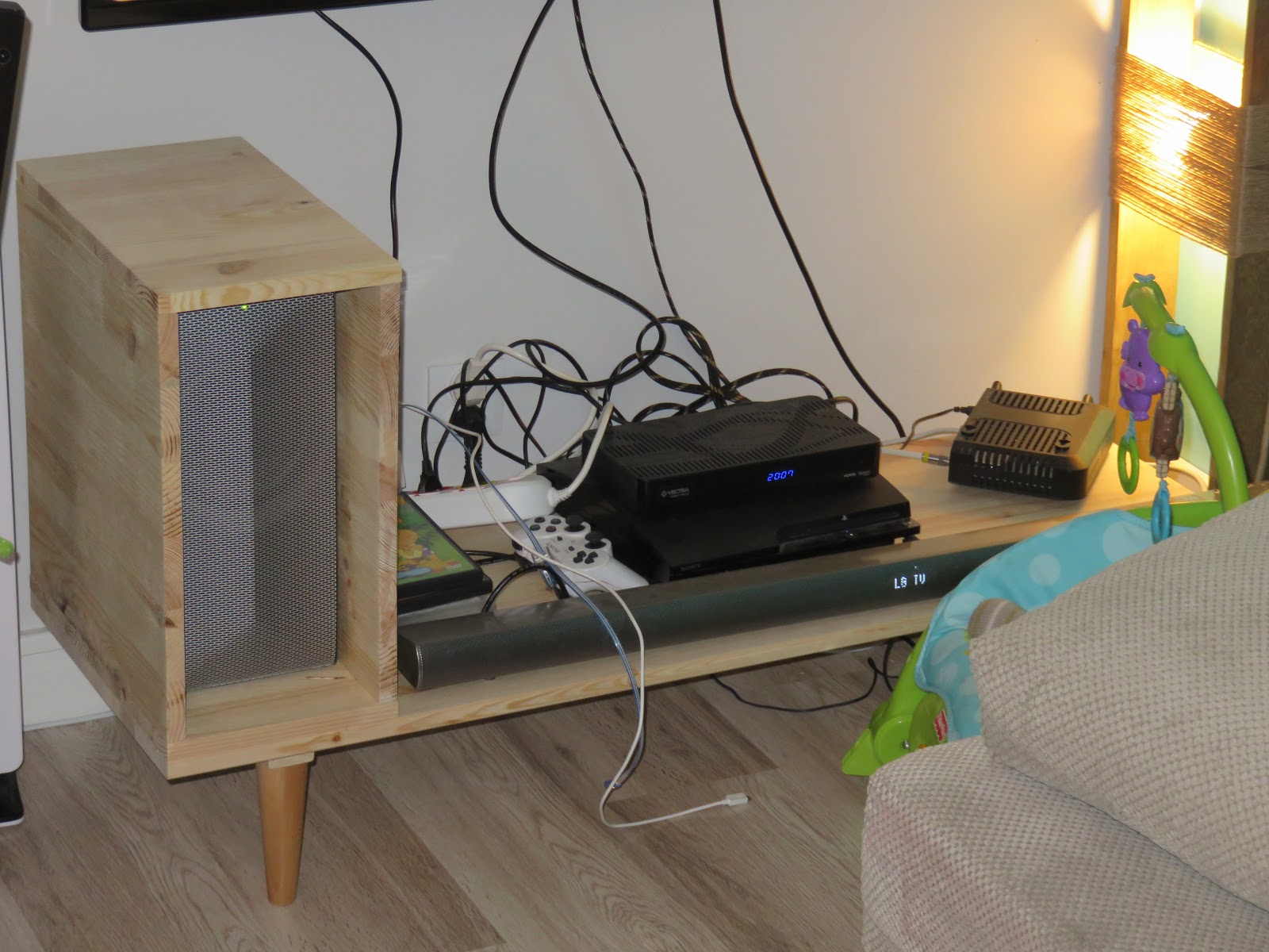 Welcome to Kalamondin Design: DIY RTV cabinet in scandinavian style ...