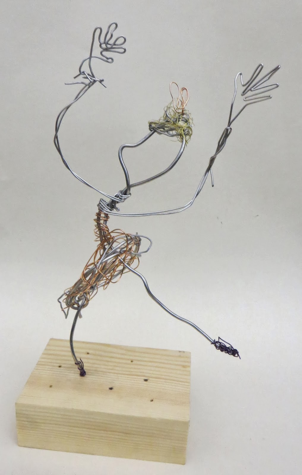 Susan's Art Club Wire Figure Sculptures