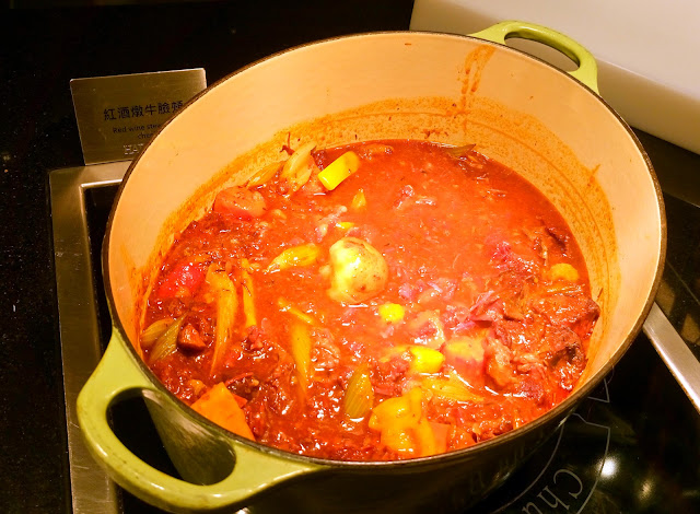 【食記】台北漢來海港天母店,熱門吃到飽餐廳,點心甜點令人驚豔!