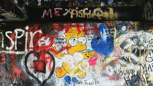 kurt cobain bridge aberdeen washington graffiti