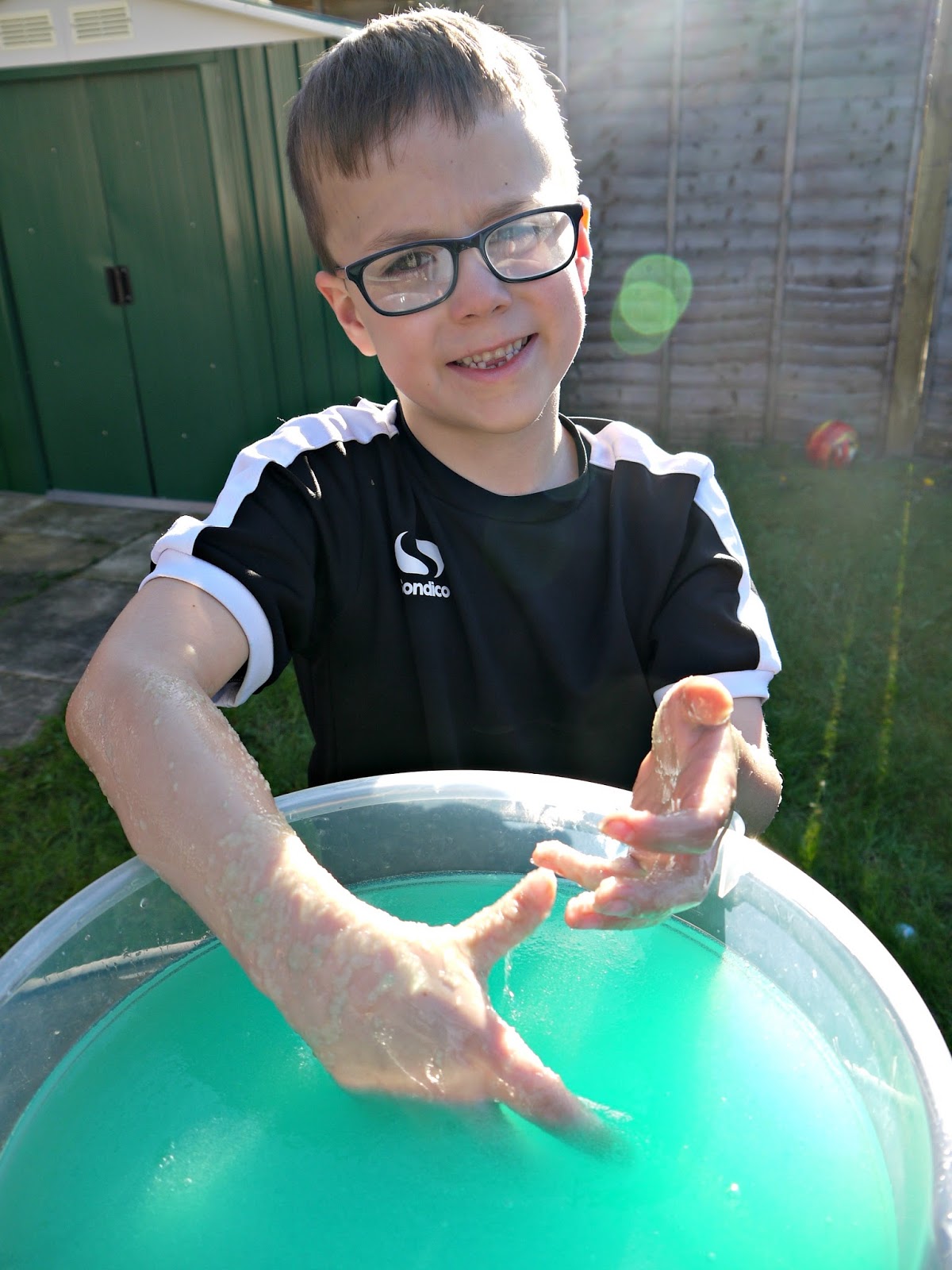 Slime Baff turns your regular bath water into a gooey, oozy bath