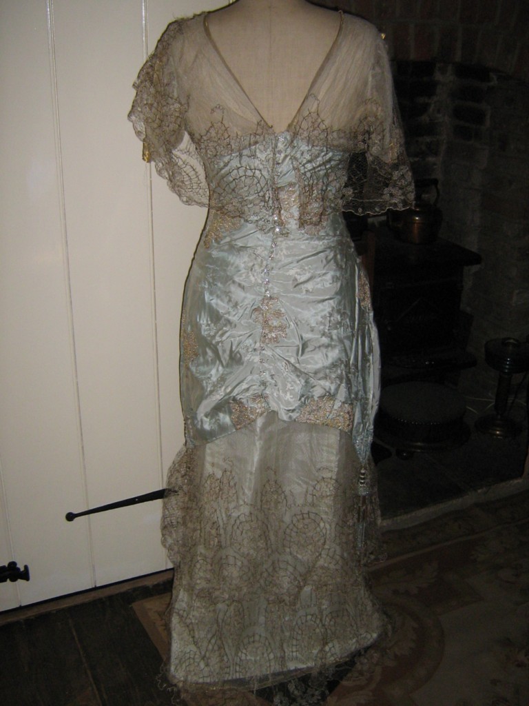 All The Pretty Dresses: Edwardian ball gown