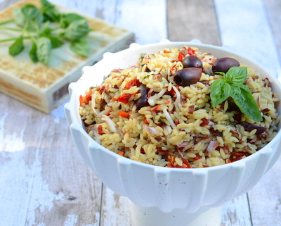 Summer Orzo with Radicchio, another easy summer salad ♥ AVeggieVenture.com. Great for Meal Prep. Vegan. Potluck Favorite. No Mayonnaise.