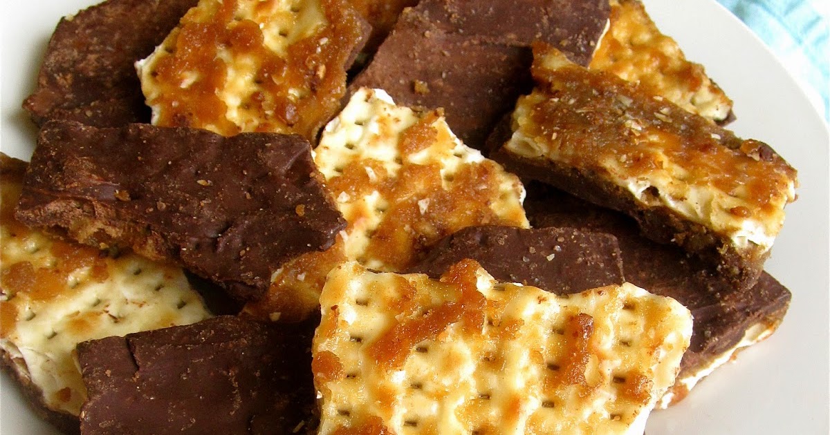 Passover Chocolate Toffee Sea Salt Matzah Brittle The Lindsay Ann