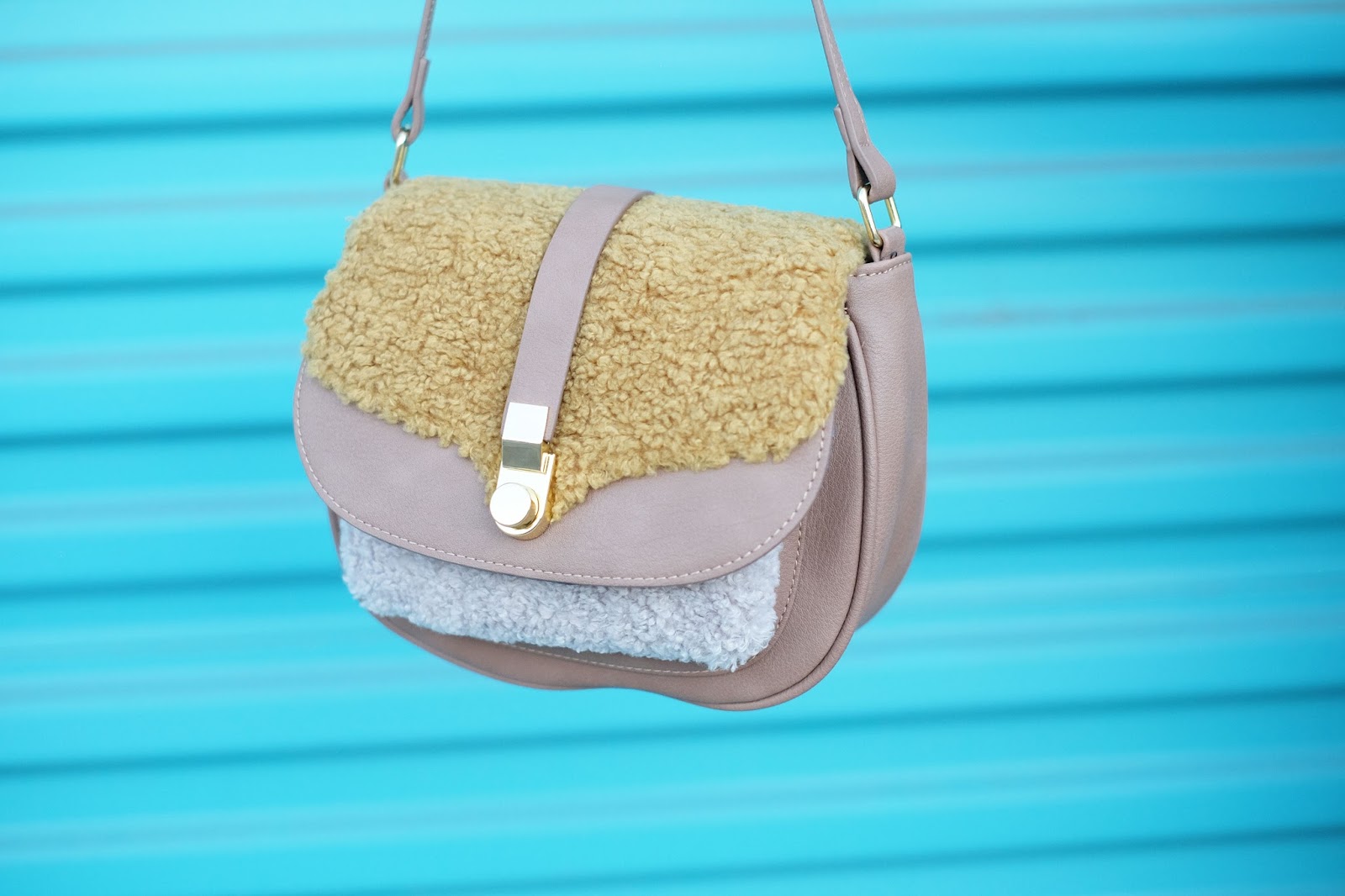 Denim Jumpsuit & Boots // A Fashion Nerd, A Colorful Fashion Blogger