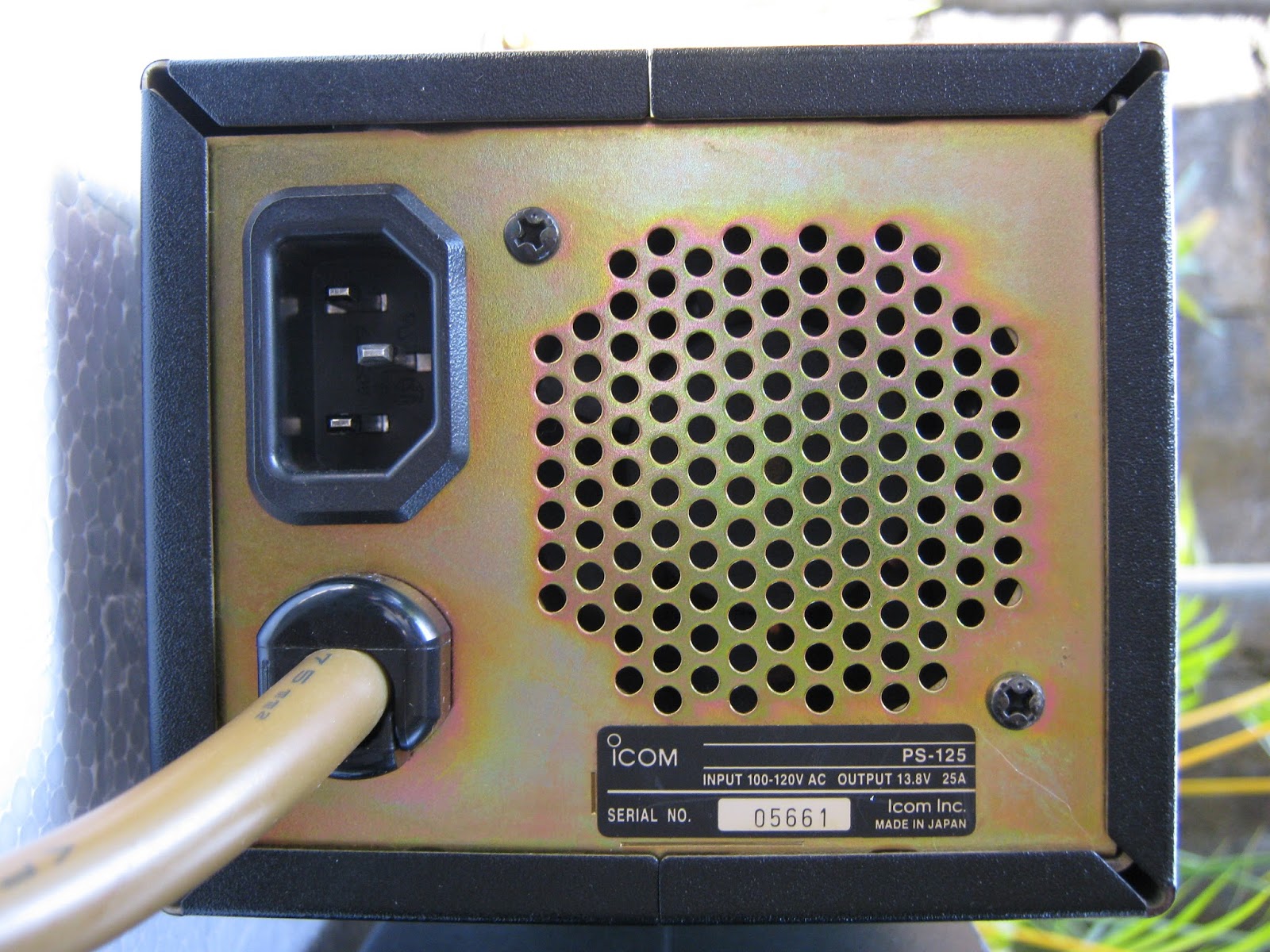 GERNAR ELEKTRONIK: ICOM PS-125***SOLD*** & PS-126 HARGA 3,5JT