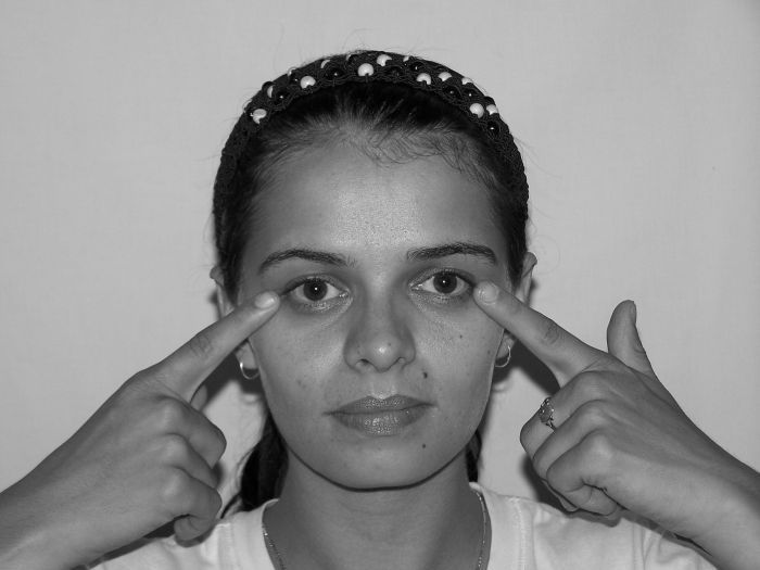 Look Younger Using Facial Gymnastics Routines Reviving And