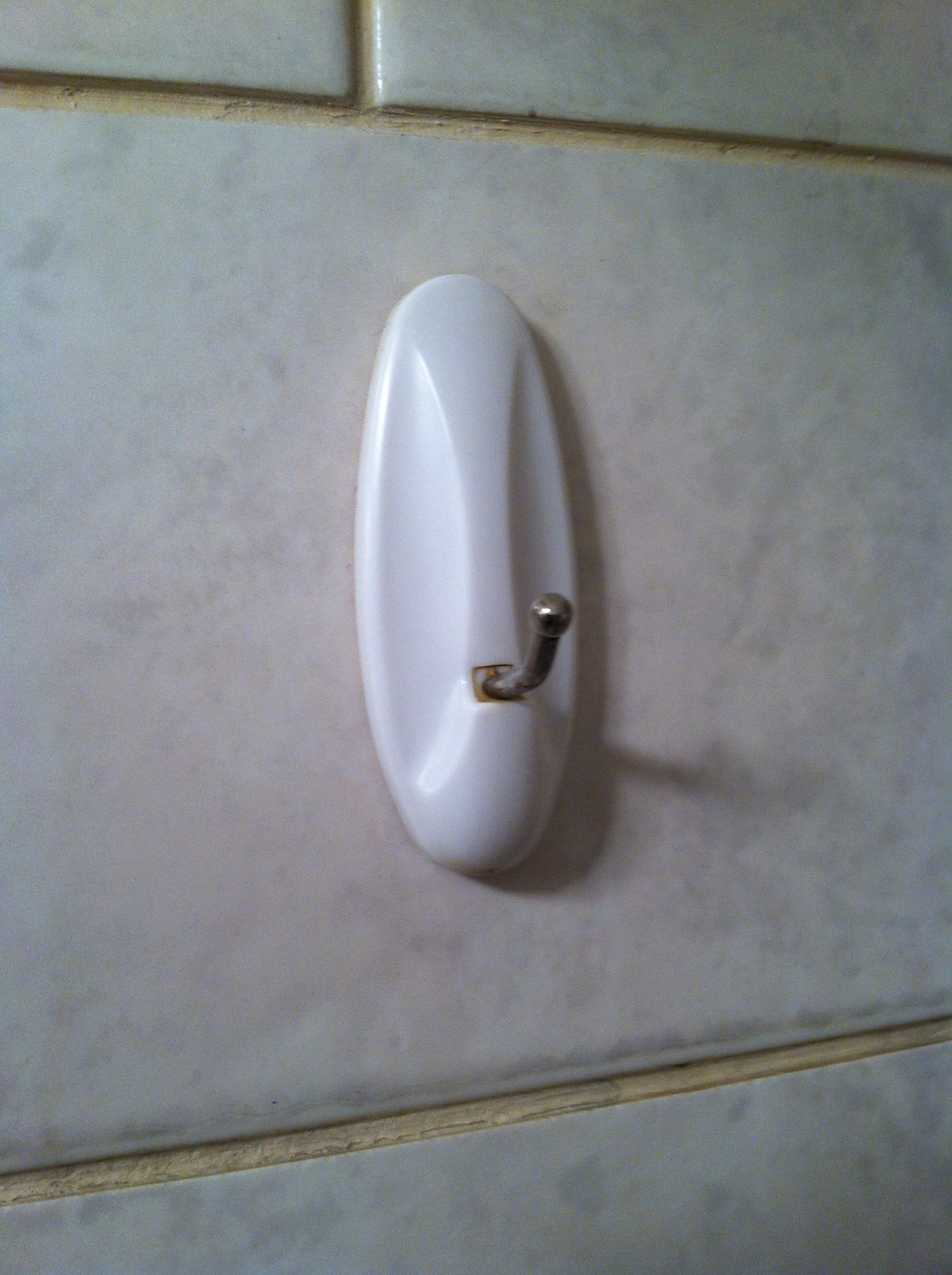 HOME FOOD GARDEN Command Hooks in the Shower