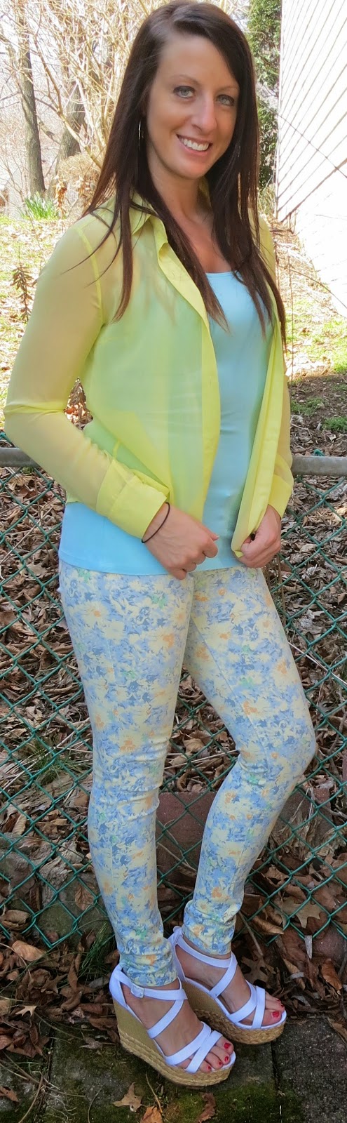 yellow blouse, spring colors, floral, floral jeans, floral pants, outfit, the girl that loves,  fashion