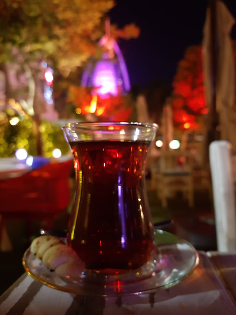 food blogger dubai turkish kaftan kaftan tea