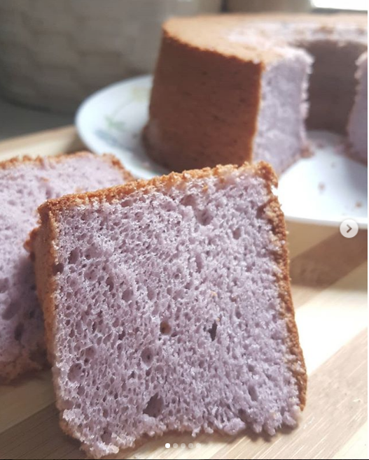 MamaFaMi's Spice n Splendour Blueberry Yogurt Chiffon Cake