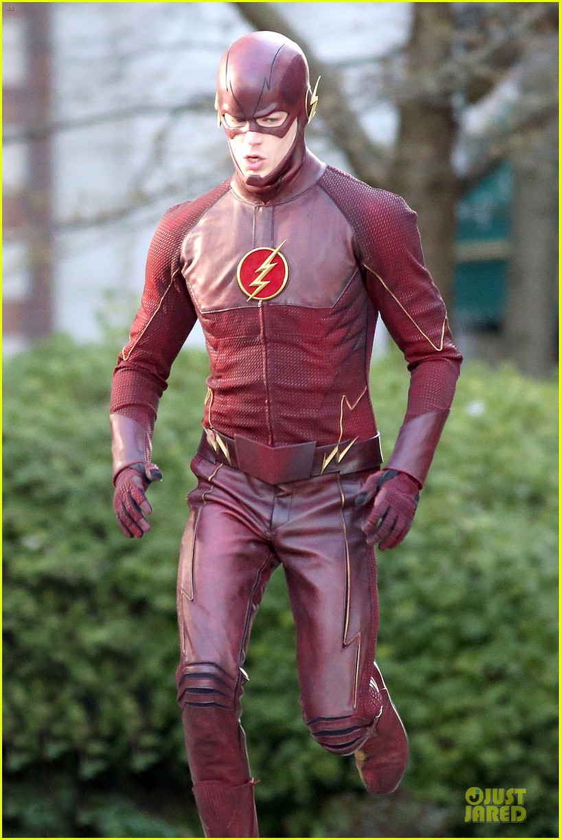 JorEllis Island Costume Spotlight The Flash's TV Look (With Bonus