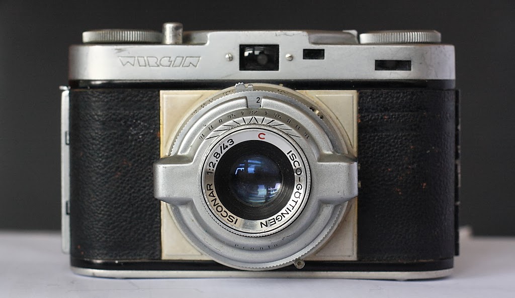 Old camera collection Wirgin Edixa, a good manual rangefinder