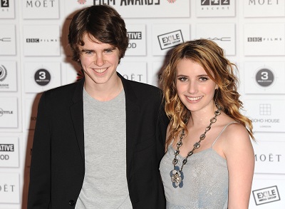 Abigail Breslin is dating Freddie Highmore. Are they getting married?