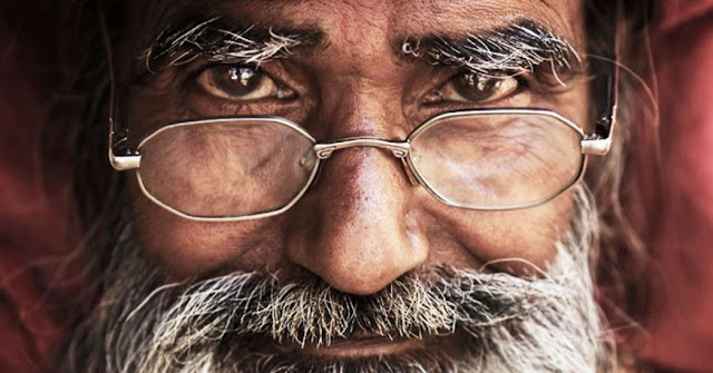 Hear the Life Lessons from a Man Who&rsquo;s Seen 12000 Deaths