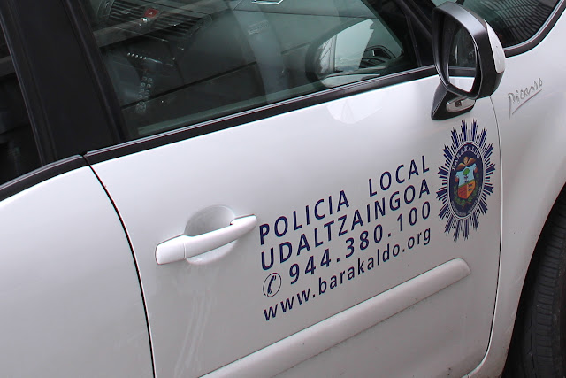 Vehículo de la policía municipal de Barakaldo