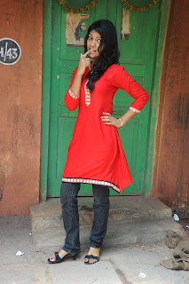 Vaishnavi Cute Pics [Andhrula Music] width=