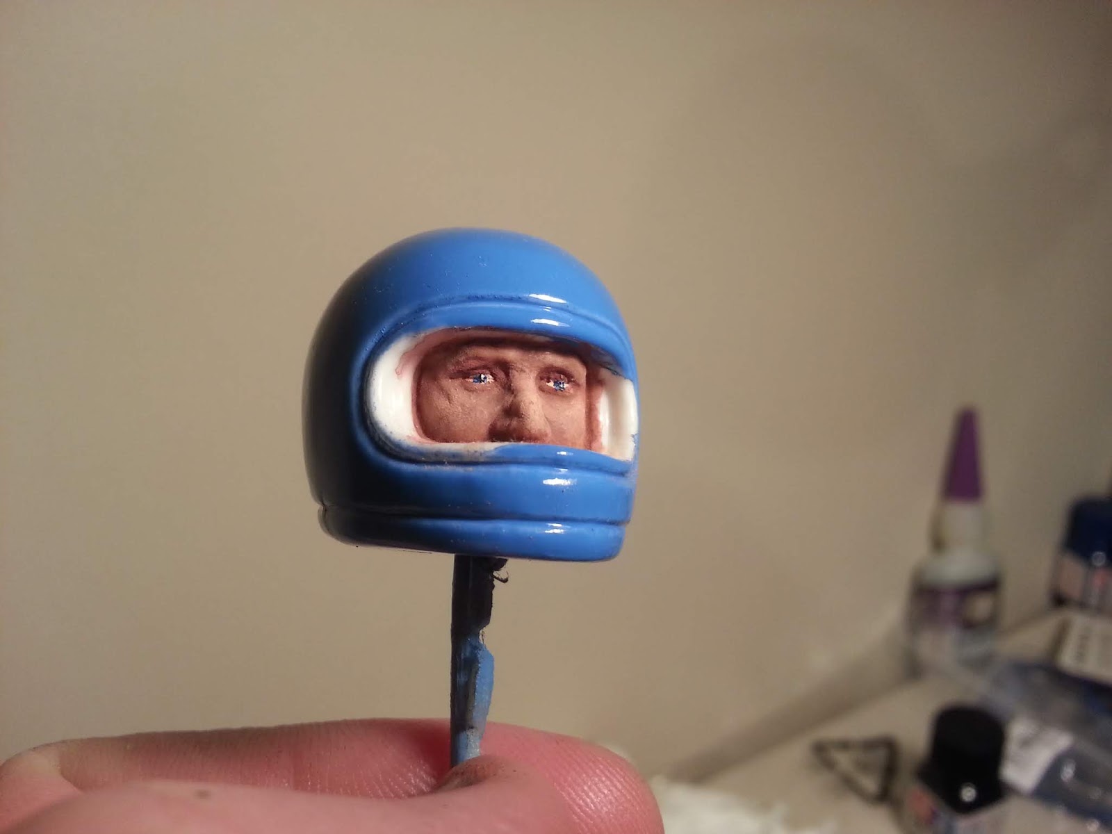 Dave's Model Painting another 1/10 scale driver figure