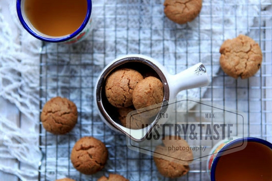 Resep Crunchy Peanut Butter Cookies dengan 4 Bahan Saja! 