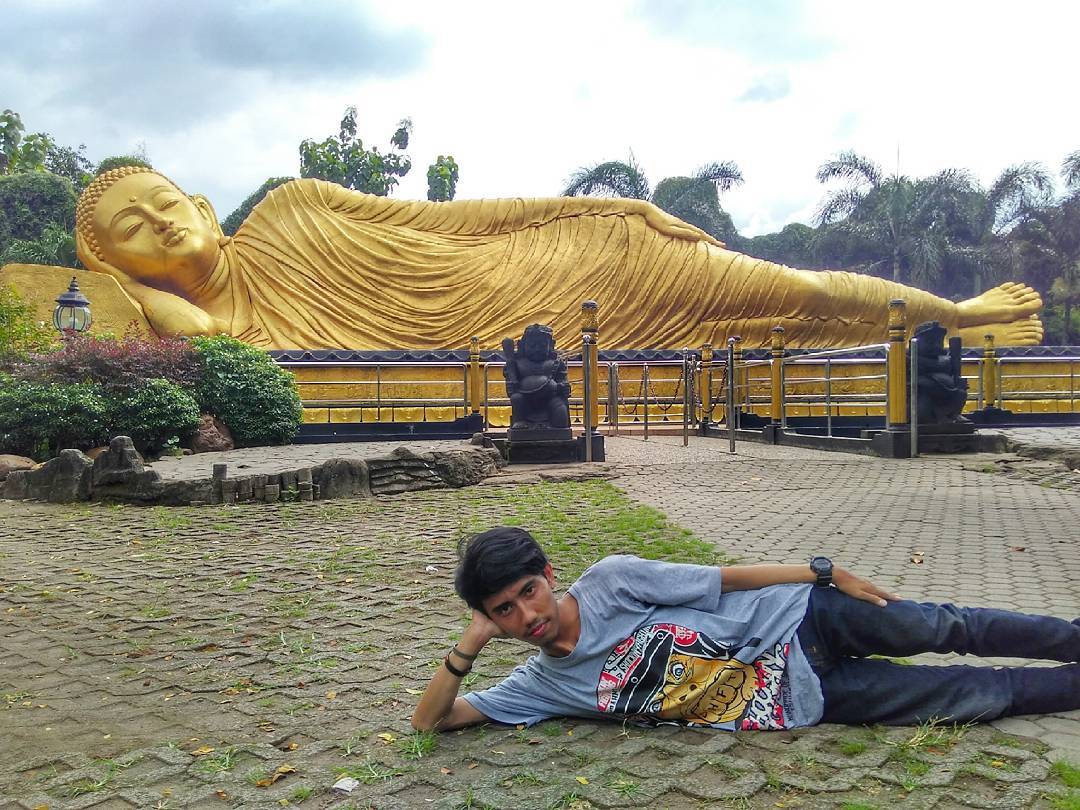 Wisata Mojokerto Budha Tidur Tempat Wisata Indonesia