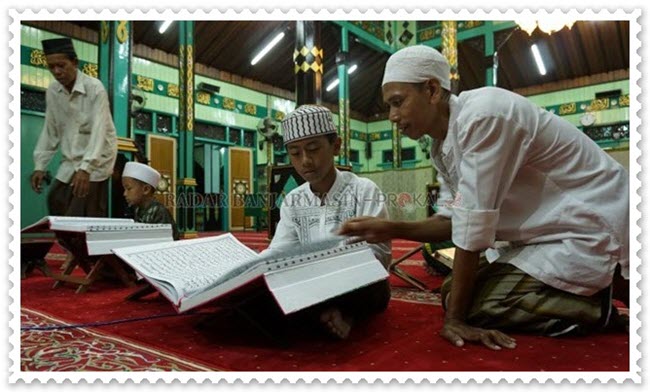 Salah satu manfaat tadarus alquran adalah