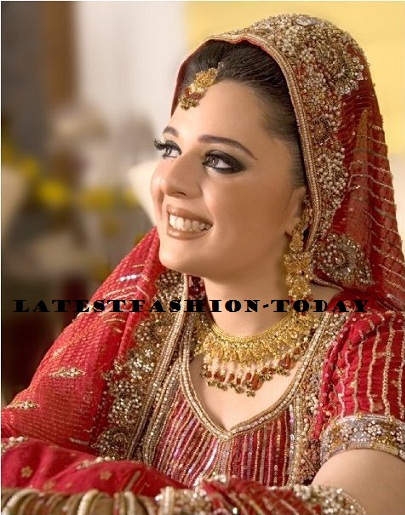 Brides In Red Lahenga