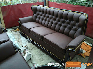 service sofa bandung