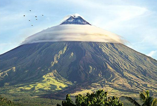 Amazing Famous Mayon Volcano In Albay Province Philippines