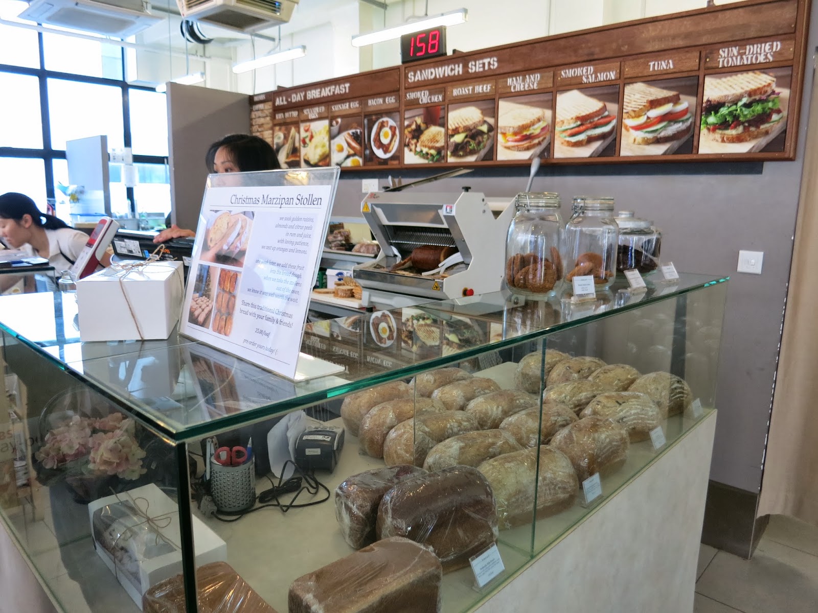 Food Review Bread Yard