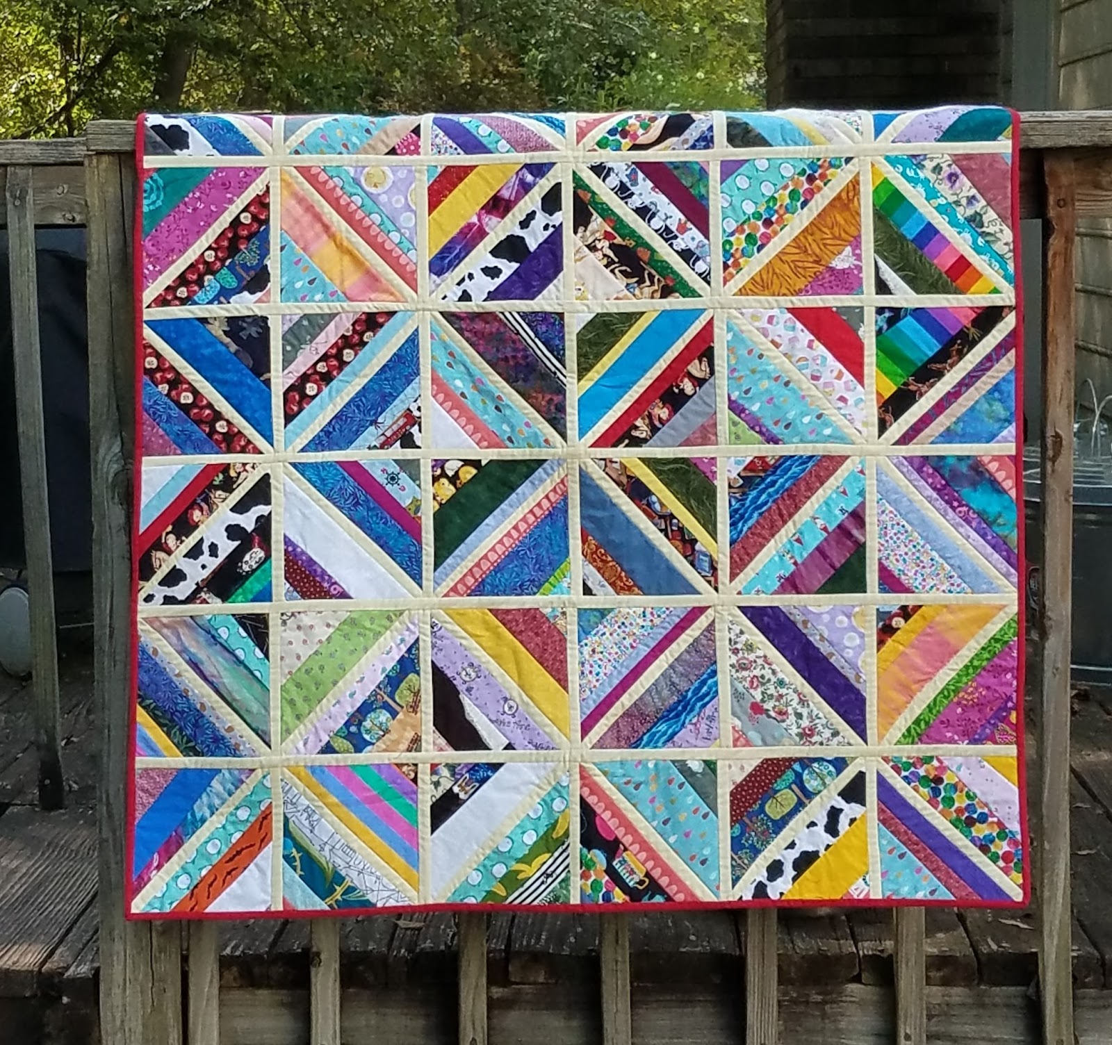 The Darling Dogwood String Quilt