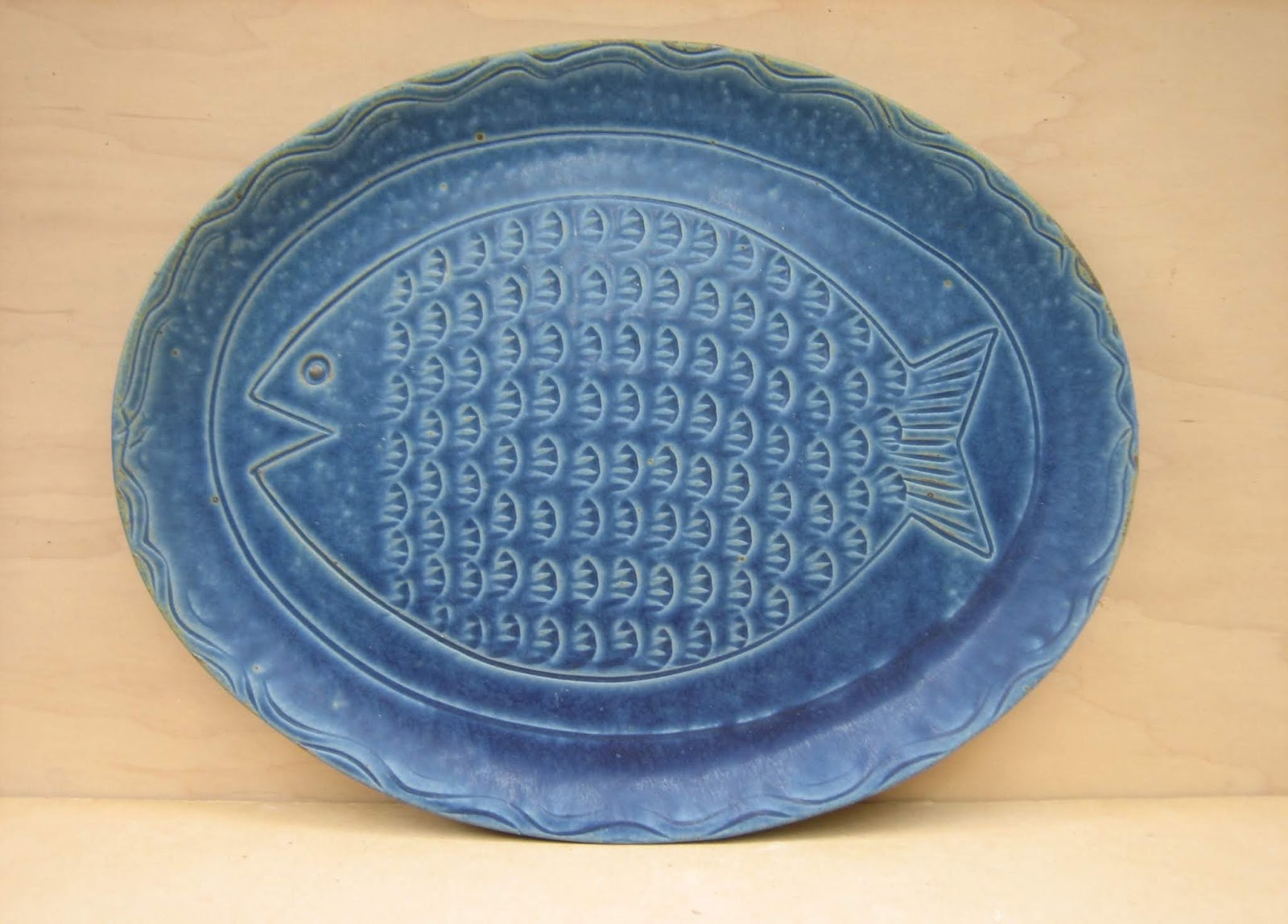 JIM FINEMAN OVAL FISH PLATTER