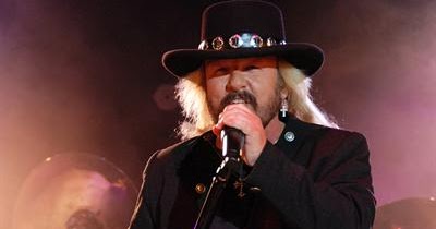 Rockfile Radio Rock Files: Happy Birthday DONNIE VAN ZANT (video)