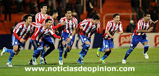 Vídeos y fotos. Paraguay gana en los penaltis y pasa a Semifinales de la Copa América Argentina 2011. Polémica y puñetazos al final del partido Paraguay vs Venezuela. Vídeos y fotos. Paraguay gana en los penaltis y pasa a Semifinales de la Copa América Argentina 2011. Polémica y puñetazos al final del partido Paraguay vs Venezuela
