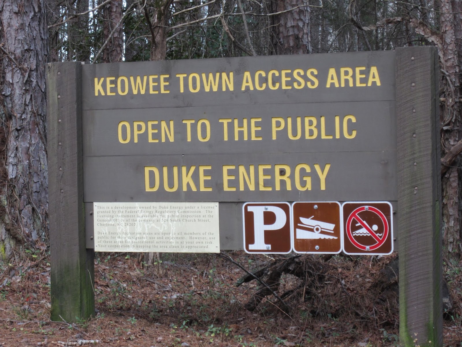 HikingCanoeingBackpackingCampingLiving Keowee Town AccessLake